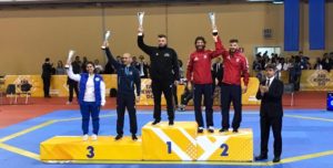 podio femminile TKD Celano società vice campione dItalia