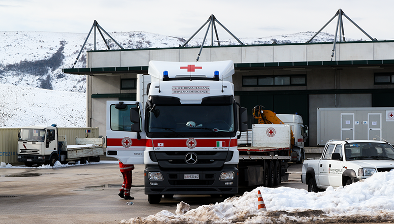 emergenza terremoto centro italia neve 1