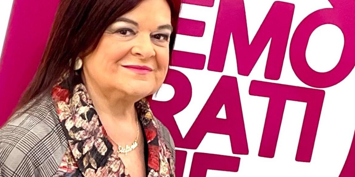 stefania pezzopane democratiche e1639305677510